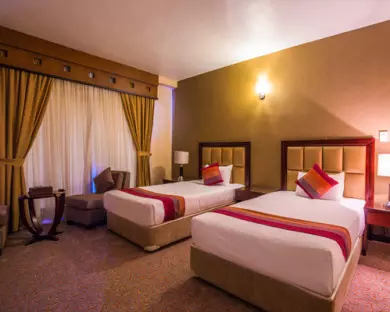 Kish-MarinaPark-room