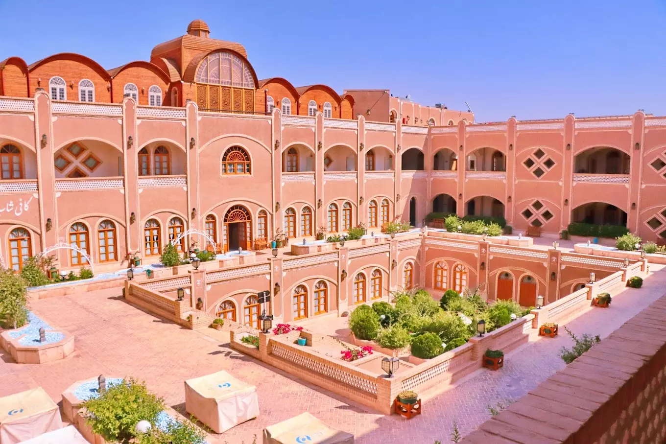 dad-hotel-yazd