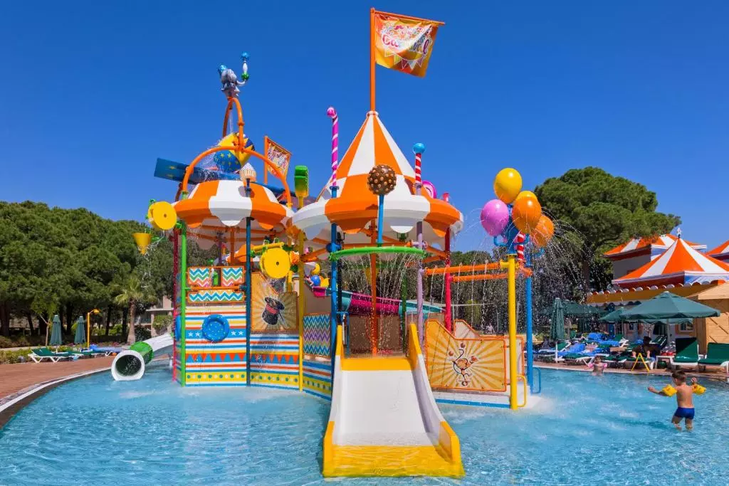 ic-hotels-green-palace-kids-pool