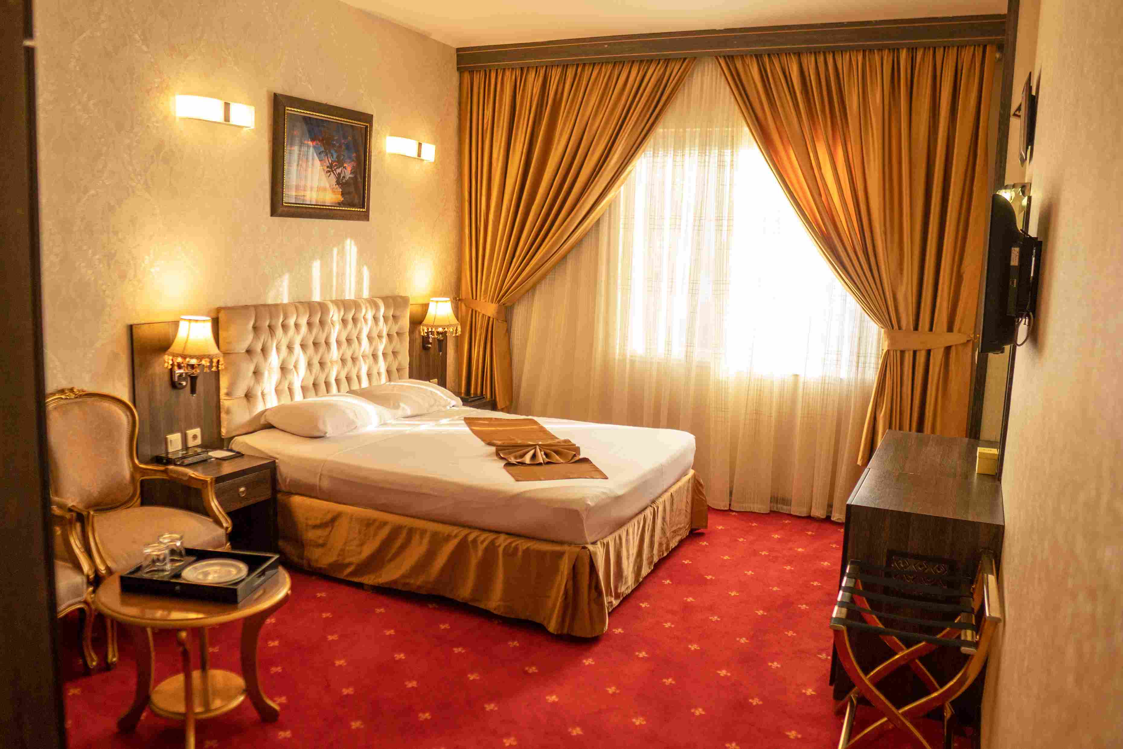 kiana-hotel