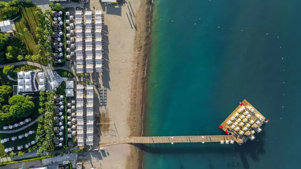 limak-atlantis-hotel-beach