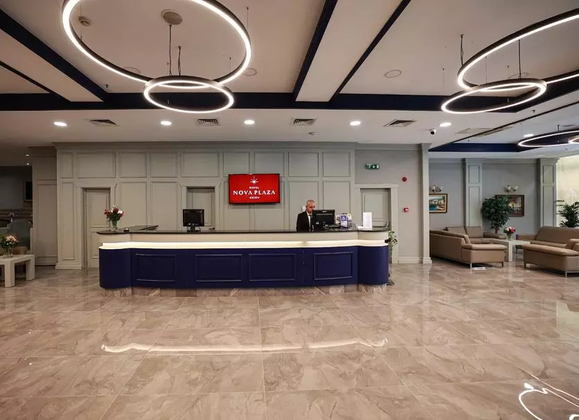 novaplaza-orion-room-lobby