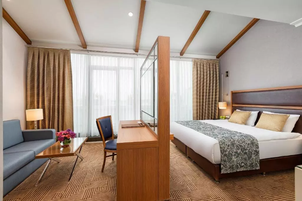 titanic-city-taksim-room
